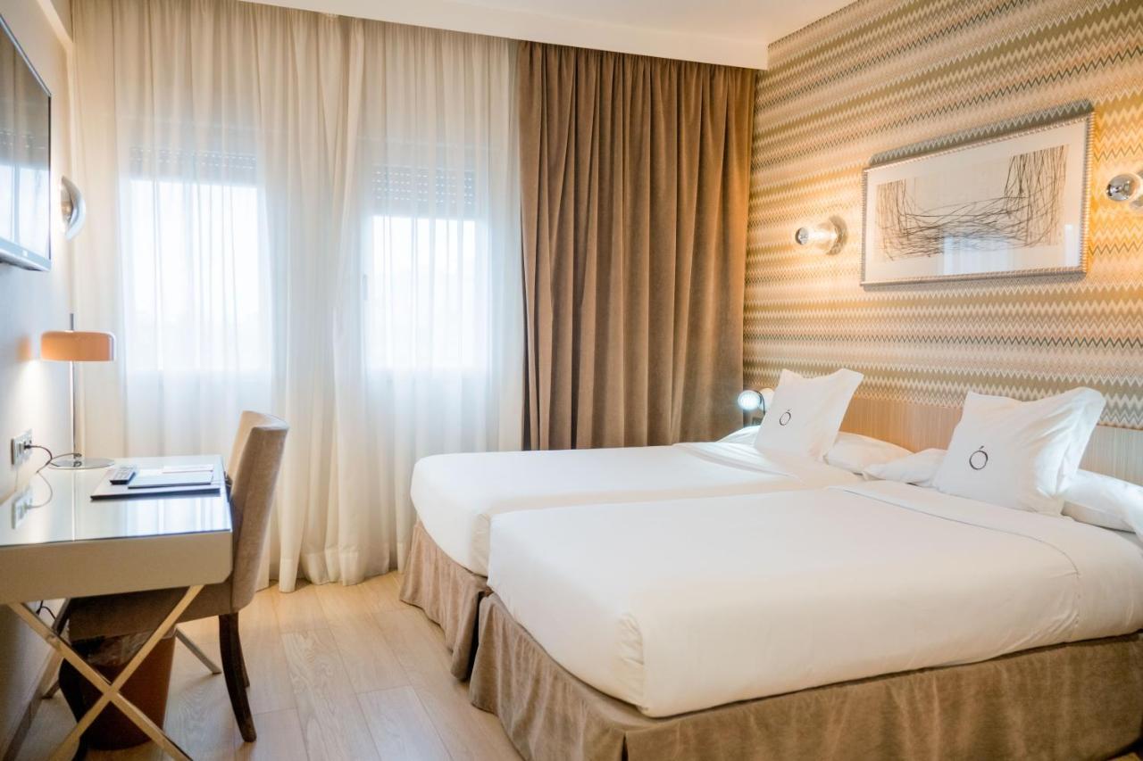 Doppel-/Zweibettzimmer mit Zustellbett