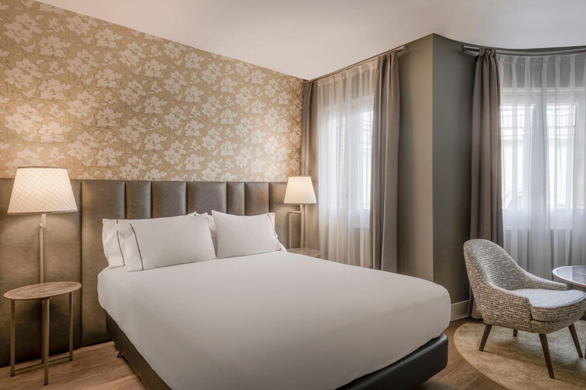 Deluxe Zimmer mit 1 Queensize-Bett