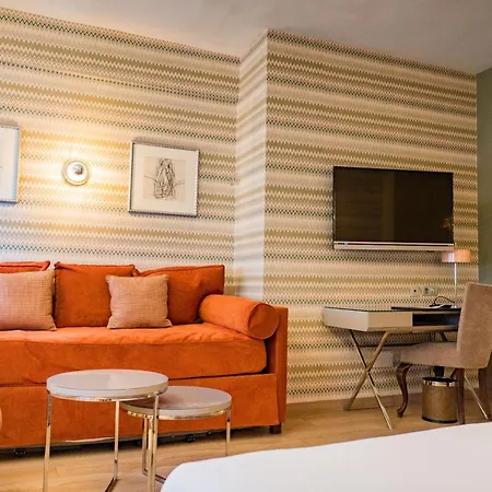 Hotel Opera-3